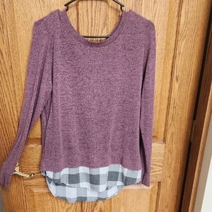 Chic Purple Top with Plaid Detail